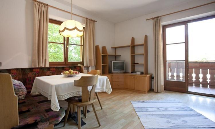 Huberhof Apartment Bressanone Bilik gambar